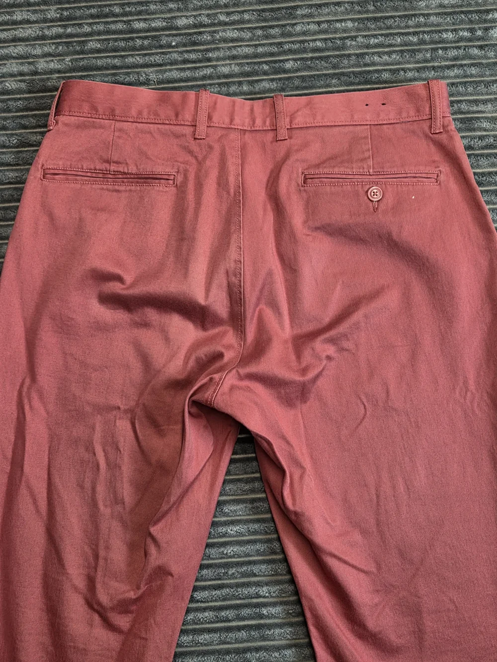 J. Crew Men's Chinos in Dusty Rose